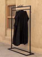 ⁦استاند الضيوف للعبايات (تخصيص) _مدة التنفيذ(7-10أيام)⁩ - الصورة ⁦5⁩